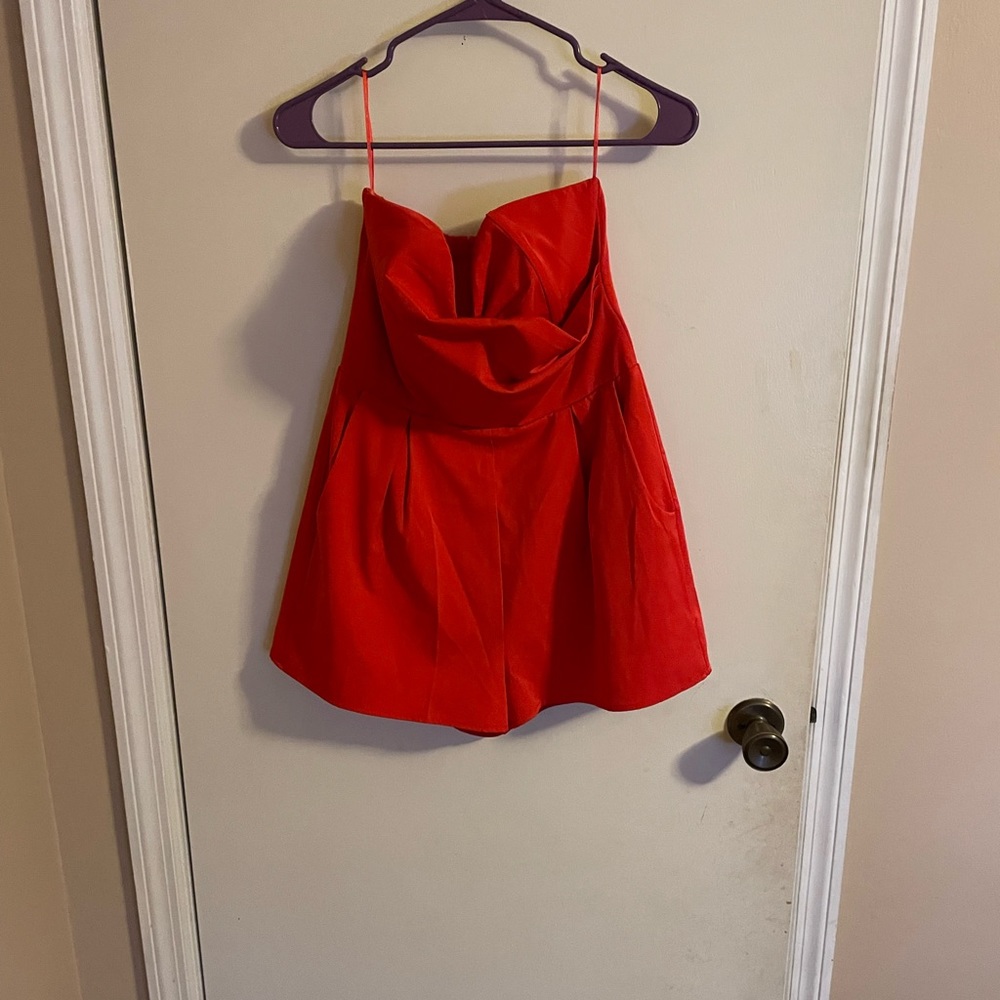 Alythea red strapless romper size M - never worn